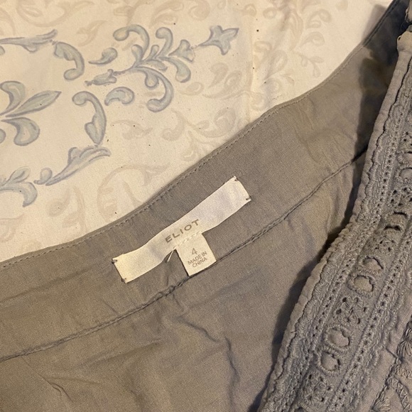 🌟MADEWELL🌟 grey eyelet skirt - Picture 3 of 3